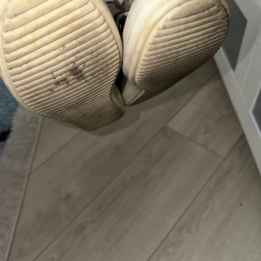Sz42 (9) Rick Owens Black Leather Sneakers with White Toe Caps and Cream Laces - Picture 8 of 12